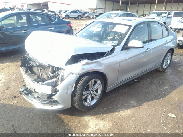 BMW 3 Series 328i 2016 WBA8E9G58GNT81763 Image 2