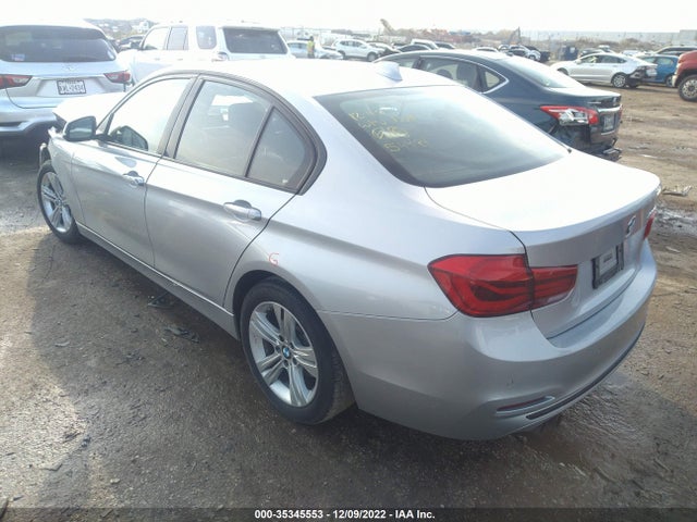 BMW 3 Series 328i 2016 WBA8E9G58GNT81763 Image 3