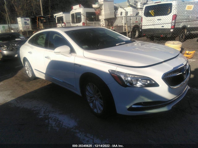 2018 Buick LaCrosse, VIN: 1G4ZP5SZ7JU134621