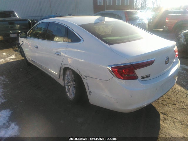 2018 Buick LaCrosse, VIN: 1G4ZP5SZ7JU134621