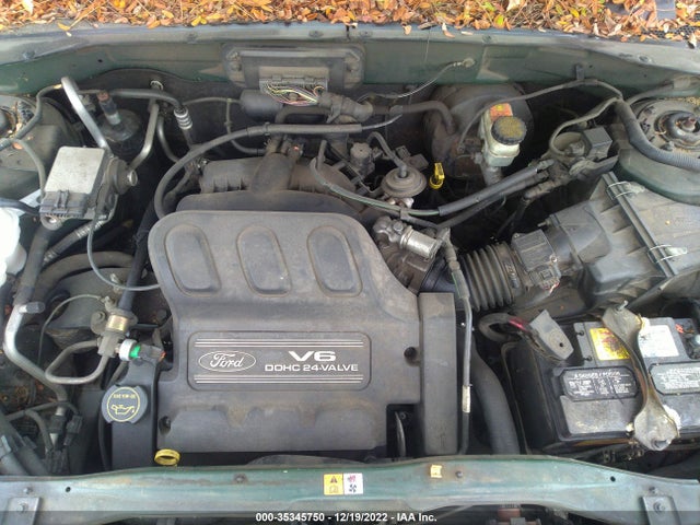 2002 FORD ESCAPE XLT VIN: 1FMCU04162KA26447