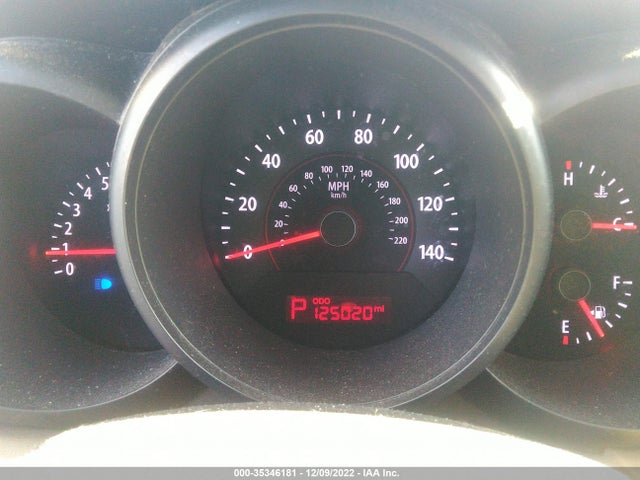 KIA Soul ! 2010 KNDJT2A22A7095743 Image 8