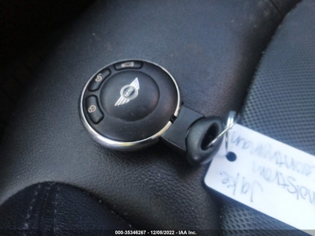 2015 Mini Countryman, VIN: WMWZC5C55FWP47809