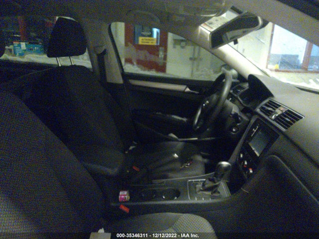 2014 VOLKSWAGEN PASSAT S VIN: 1VWAP7A35EC009300
