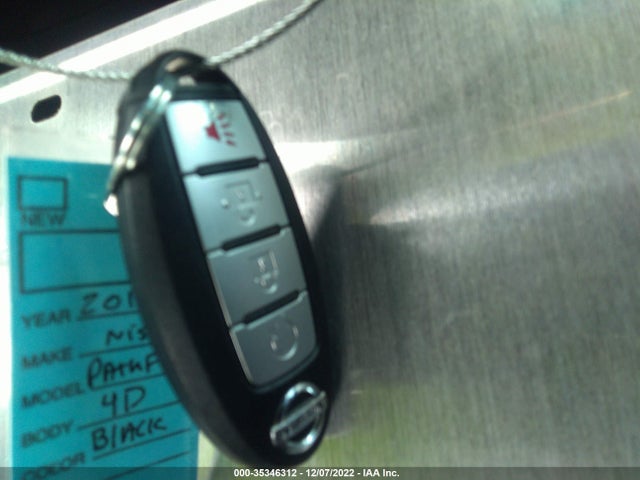 2016 Nissan Pathfinder, VIN: 5N1AR2MN3GC604108