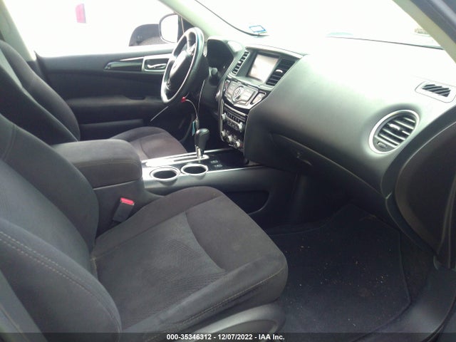 2016 Nissan Pathfinder, VIN: 5N1AR2MN3GC604108