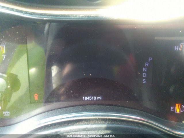 1C4RJFBG8FC815023 Jeep Grand Cherokee Limited