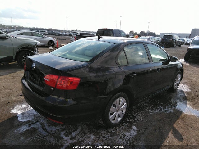3VWD07AJ4EM417267 Volkswagen Jetta Sedan Se