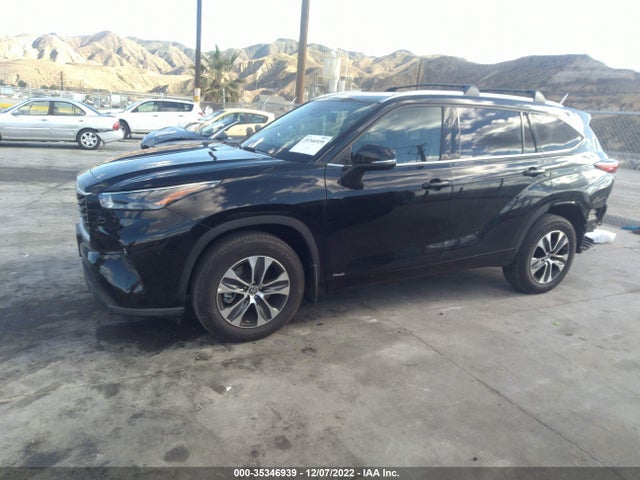 2022 Toyota Highlander, VIN: 5TDHBRCH4NS553449