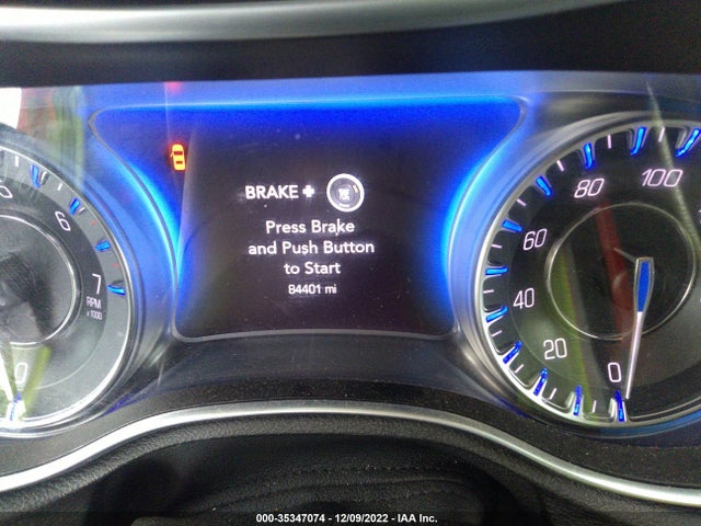 Chrysler 300 Limited 2017 2C3CCARG2HH544473 Image 8