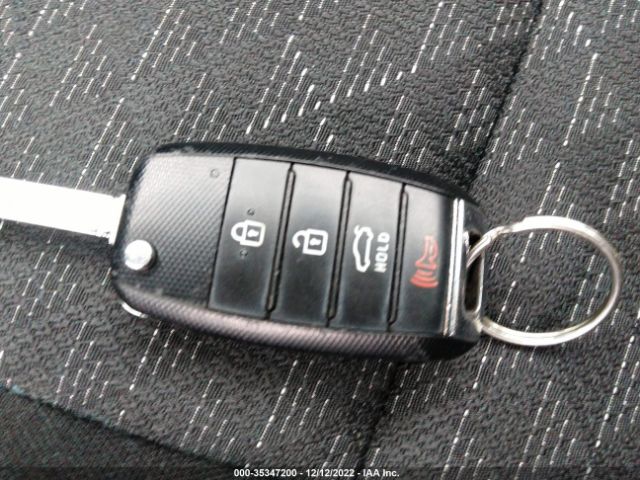 3KPA24AB6KE203698 KIA RIO S