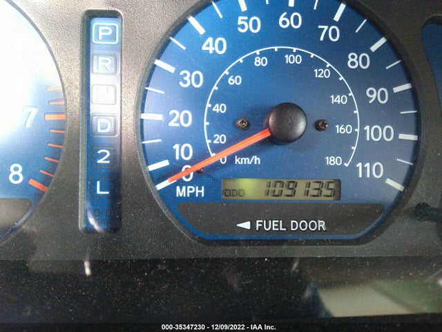 2002 TOYOTA SIENNA LE/XLE VIN: 4T3ZF13C12U487385