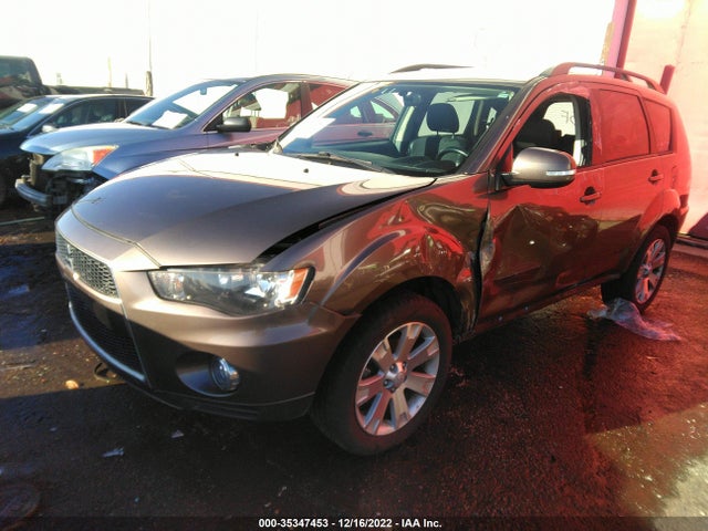 JA4JT3AW5DU020110 Mitsubishi Outlander Se