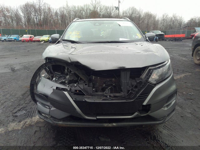 2020 Nissan Rogue, VIN: JN1BJ1CW2LW642235