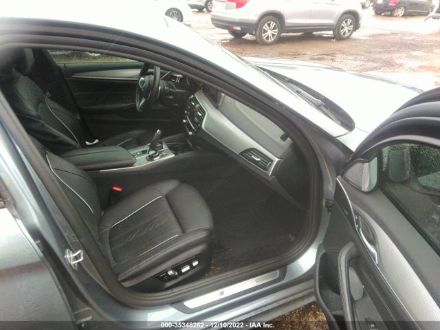 2018 BMW 5 Series, VIN: WBAJB9C54JB287100