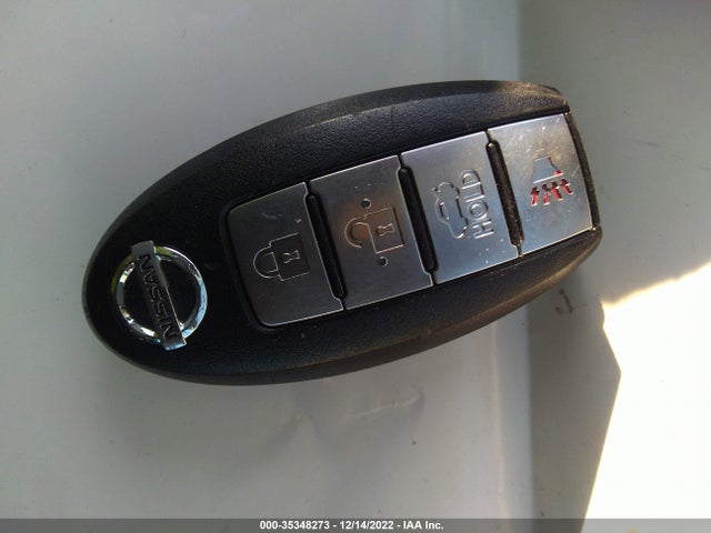 2015 NISSAN SENTRA SV VIN: 3N1AB7AP9FL685889