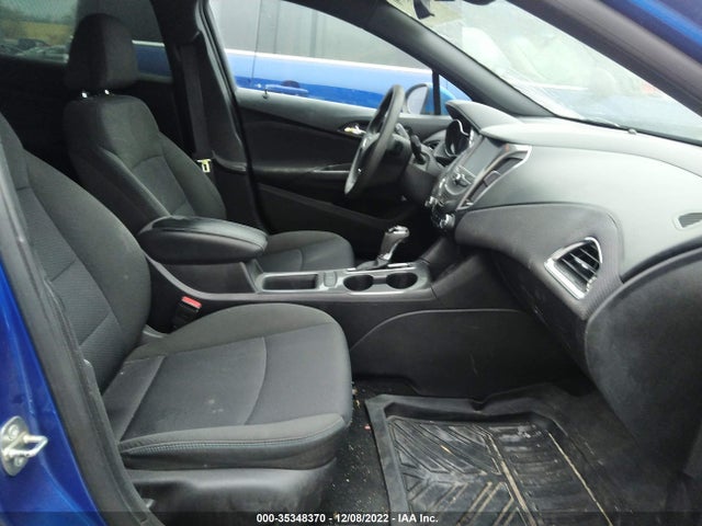 2017 Chevrolet Cruze, VIN: 1G1BE5SMXH7154928