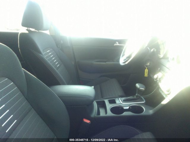KNDPMCAC2L7667063 KIA Sportage Lx
