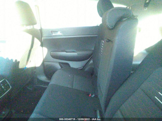 KNDPMCAC2L7667063 KIA Sportage Lx