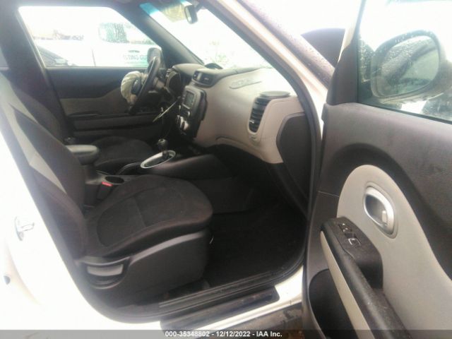 KNDJN2A27H7428815 KIA Soul Base