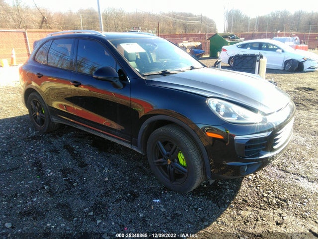 2016 Porsche Cayenne, VIN: WP1AE2A2XGLA64197