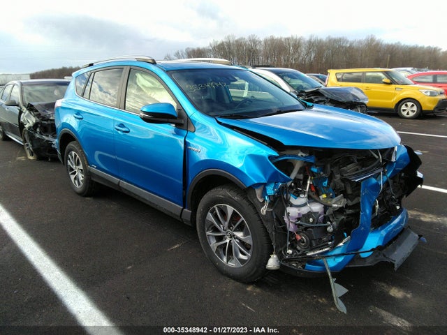 2017 Toyota RAV4, VIN: JTMRJREV4HD129439