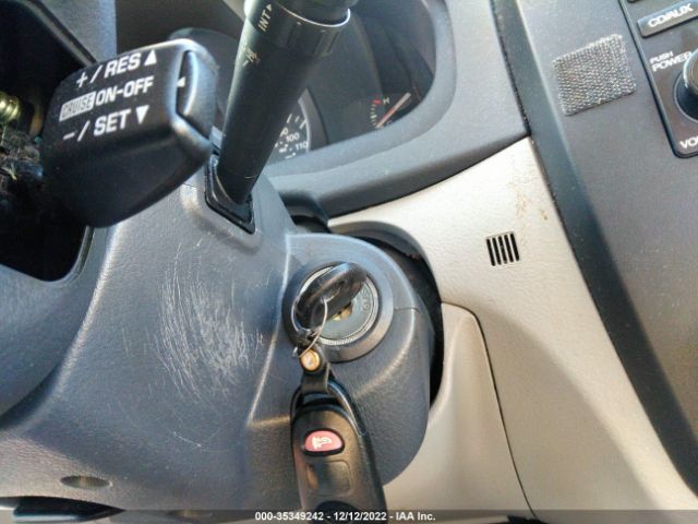 KNAFE121585510847 KIA SPECTRA EX