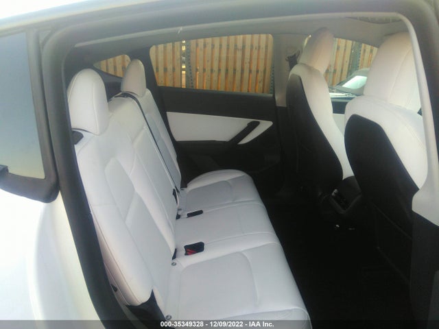 Tesla Model Y 2022 7SAYGDEE3NF323707 Image 9