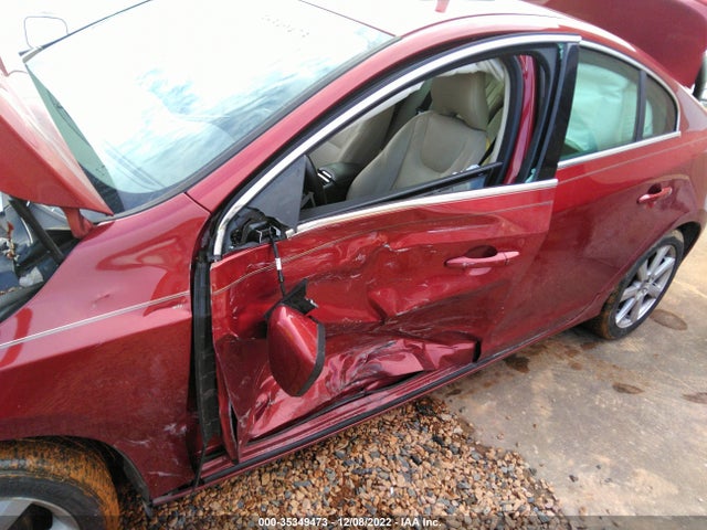 2016 Volvo S60, VIN: YV126MFKXG2407906