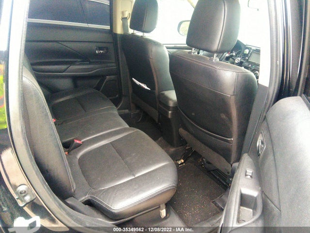 Mitsubishi Outlander 2016 JA4AD3A35GZ046054 Image 9