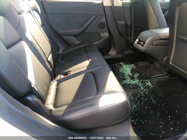 Tesla Model Y 2022 7SAYGDEE3NF325635 Image 8