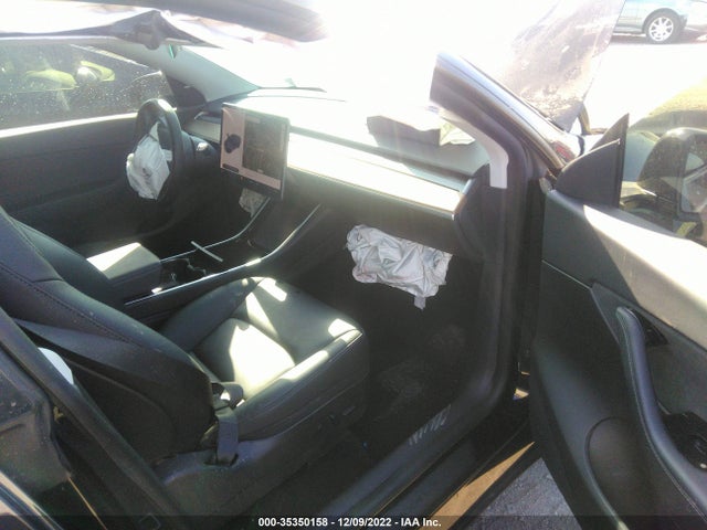 Tesla Model Y 2020 5YJYGDEE4LF018176 Image 6