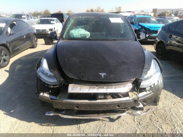 Tesla Model Y 2020 5YJYGDEE4LF018176 Image 7