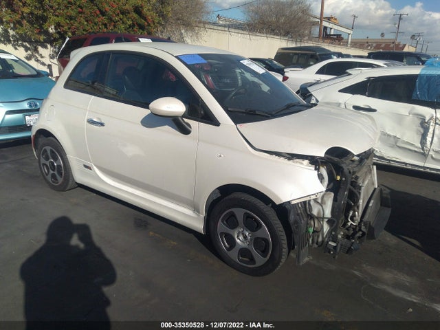 2017 Fiat 500e, VIN: 3C3CFFGE9HT579976