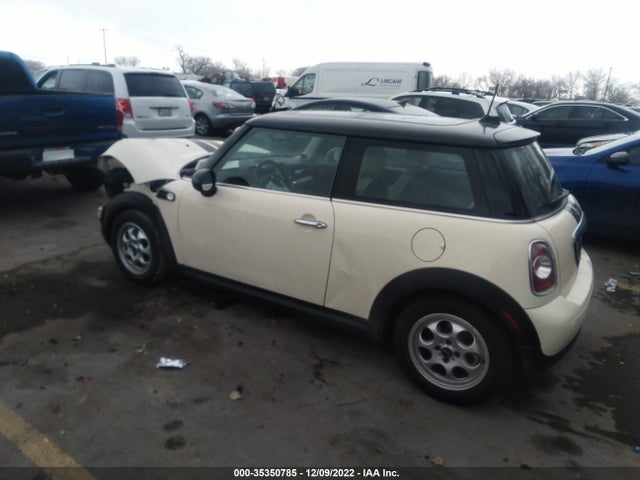 Mini COOPER HARDTOP 2011 WMWSU3C56BT096222 Image 4