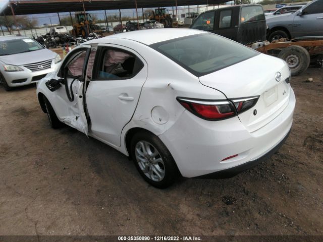 3MYDLBZV7GY101170 Scion IA