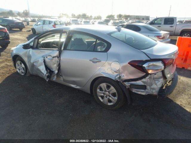3KPFK4A77JE221742 KIA FORTE LX