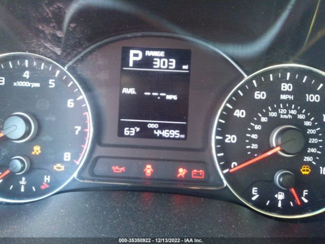 3KPFK4A77JE221742 KIA FORTE LX