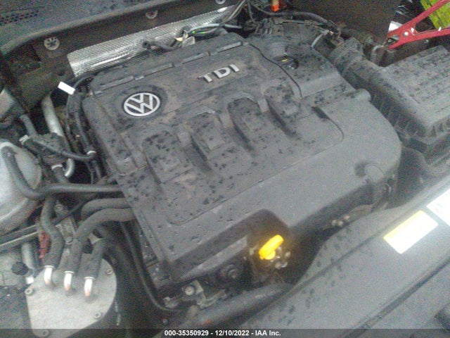 2015 Volkswagen Golf, VIN: 3VW2A7AU2FM033987