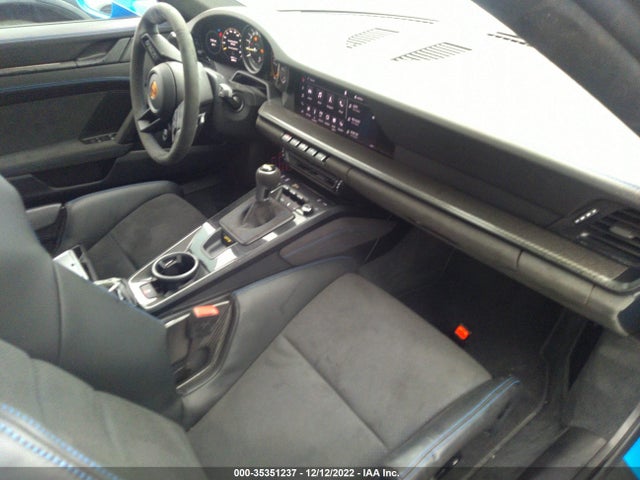 2022 Porsche 911, VIN: WP0AC2A91NS268684