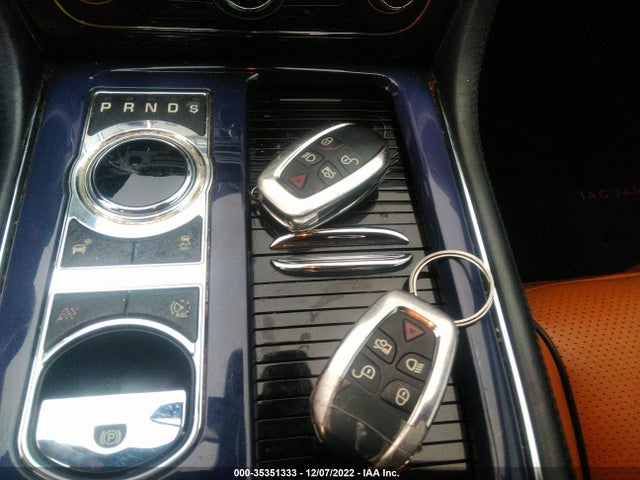 SAJWA2GB3CLV24435 Jaguar Xj Xjl