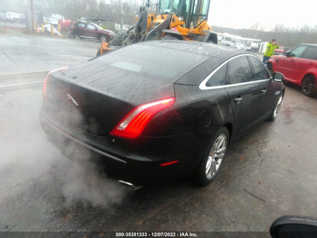 SAJWA2GB3CLV24435 Jaguar Xj Xjl
