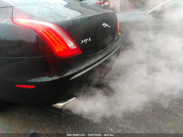SAJWA2GB3CLV24435 Jaguar Xj Xjl