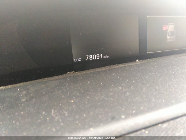 JTDKARFUXJ3061523 Toyota Prius Three