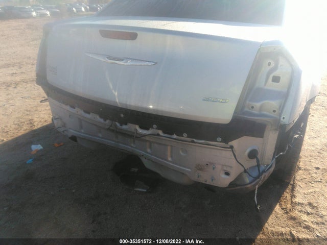 2C3CCAAG0KH723047 Chrysler 300 Touring