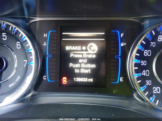 Chrysler 200 Limited 2015 1C3CCCAB1FN578923 Image 7