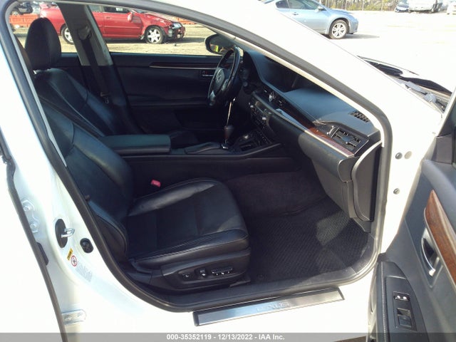 2015 Lexus ES, VIN: JTHBK1GGXF2185441