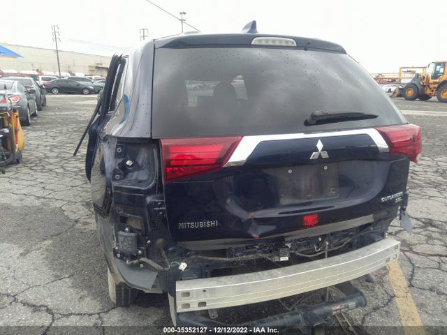 JA4AD3A3XJJ005747 Mitsubishi Outlander Se/sel/le