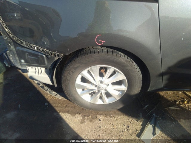 2017 Kia Sedona, VIN: KNDMB5C19H6260337