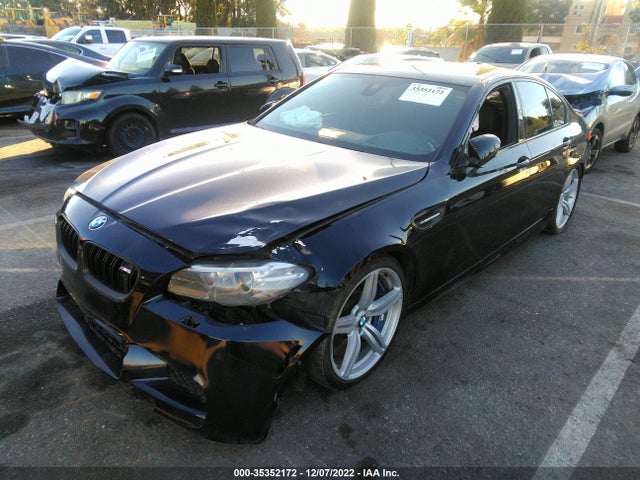 BMW M5 2014 WBSFV9C51ED097340 Image 2